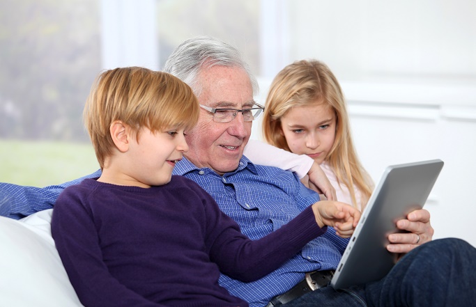 Helping Seniors Embrace Technology in This High Tech World