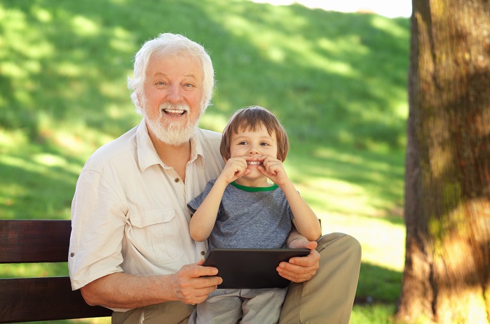 Seniors and Preschoolers in Retirement Homes