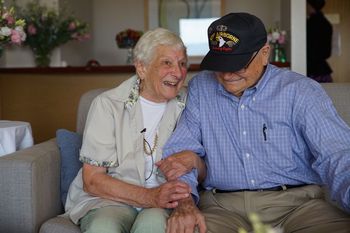 Senior Couple Reuniting After 70 Years Prove That First Love Never Dies