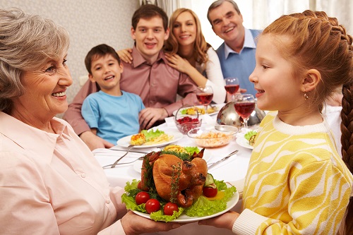 Celebrating a Multi-Generational Thanksgiving with Senior Loved Ones