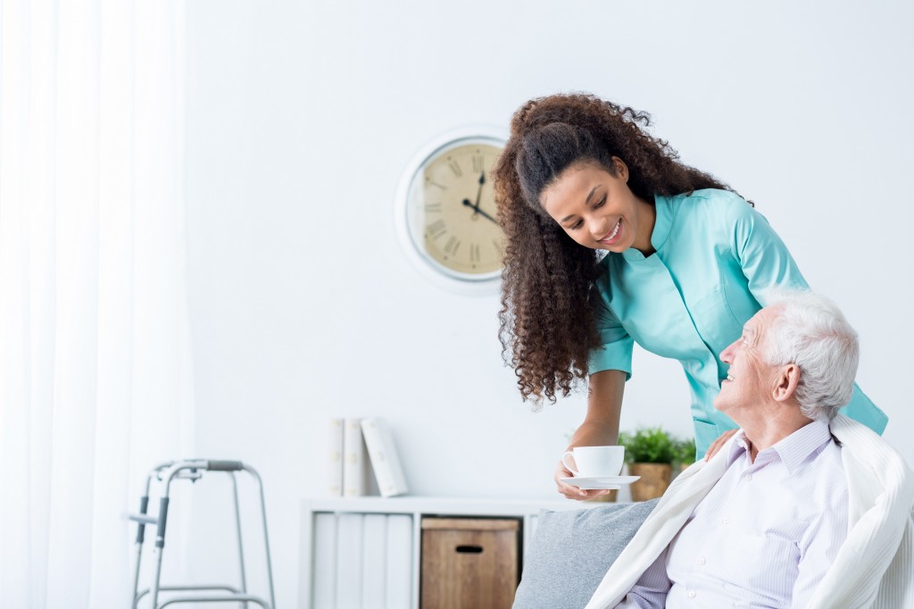Moving To Senior Living (How to Emotionally Prepare Your Loved One’s Move)