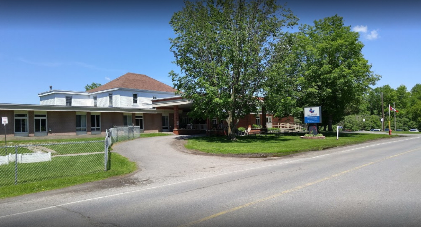 Le Manoir de la Rivière, Retirement home, GrenvillesurlaRouge, QC, Senior Living Housing Care
