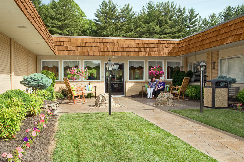 Pleasantwood Apartments, Retirement home, Mount Pleasant, TN, Senior