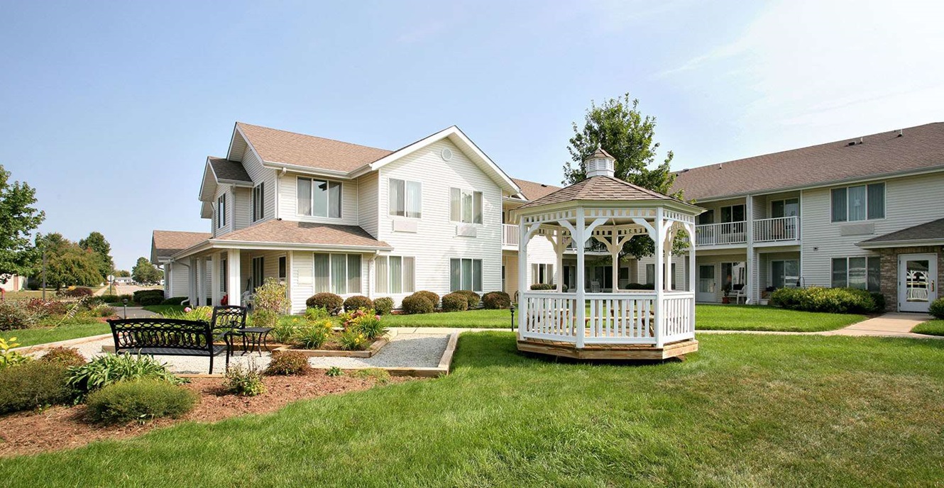 Horizon West At Tipton Lakes, Retirement home, Columbus, IN, Senior