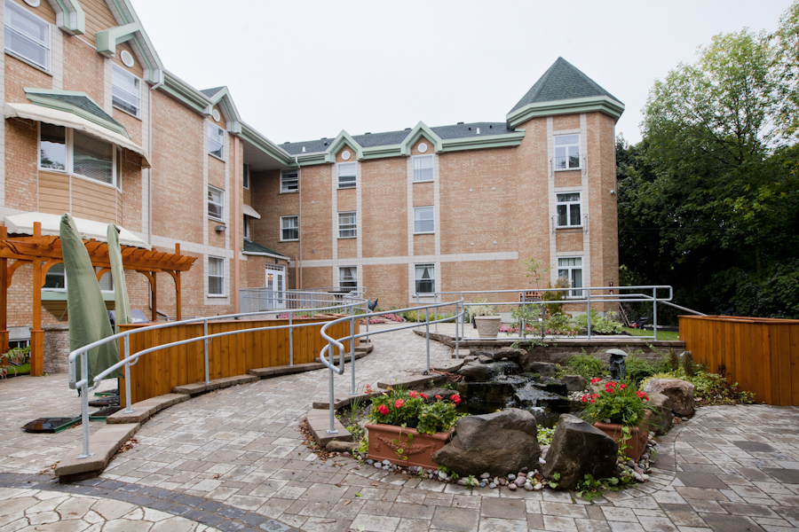 Montreal Retirement Homes, Senior Living, Housing Care, Communities Quebec