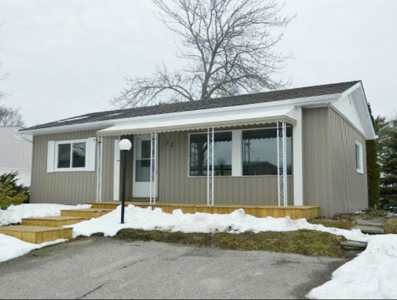River Glen Haven Nursing Home, Retirement home, Sutton, ON, Senior