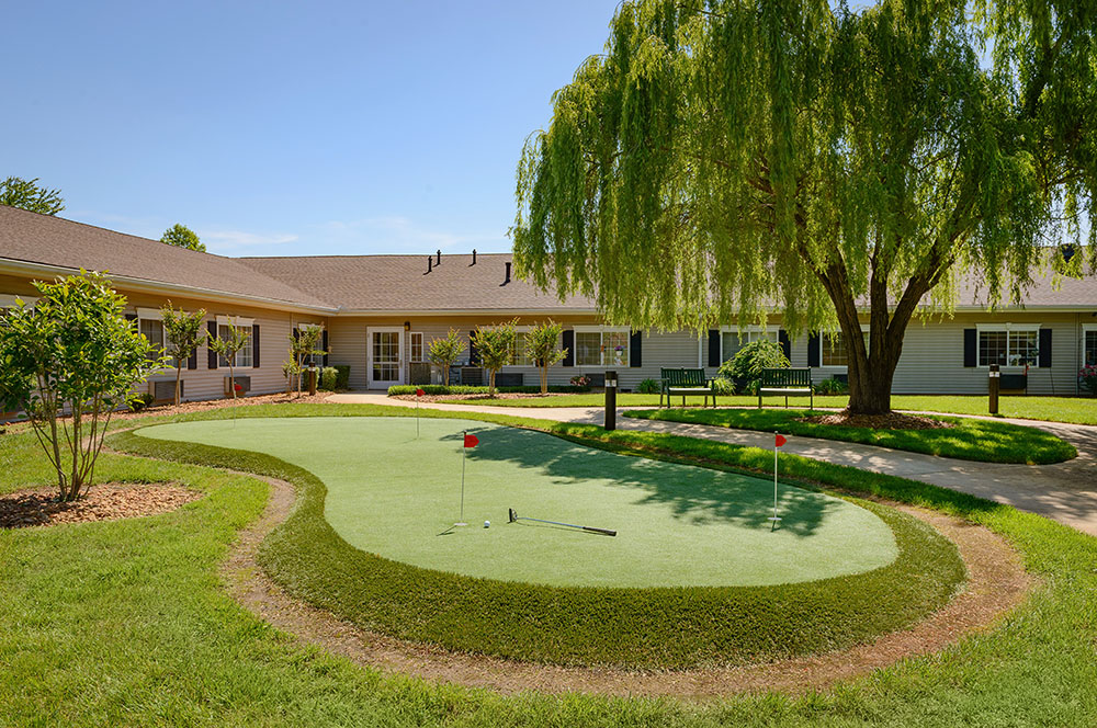 NHC HealthCareSparta, Retirement home, Sparta, TN, Senior Living