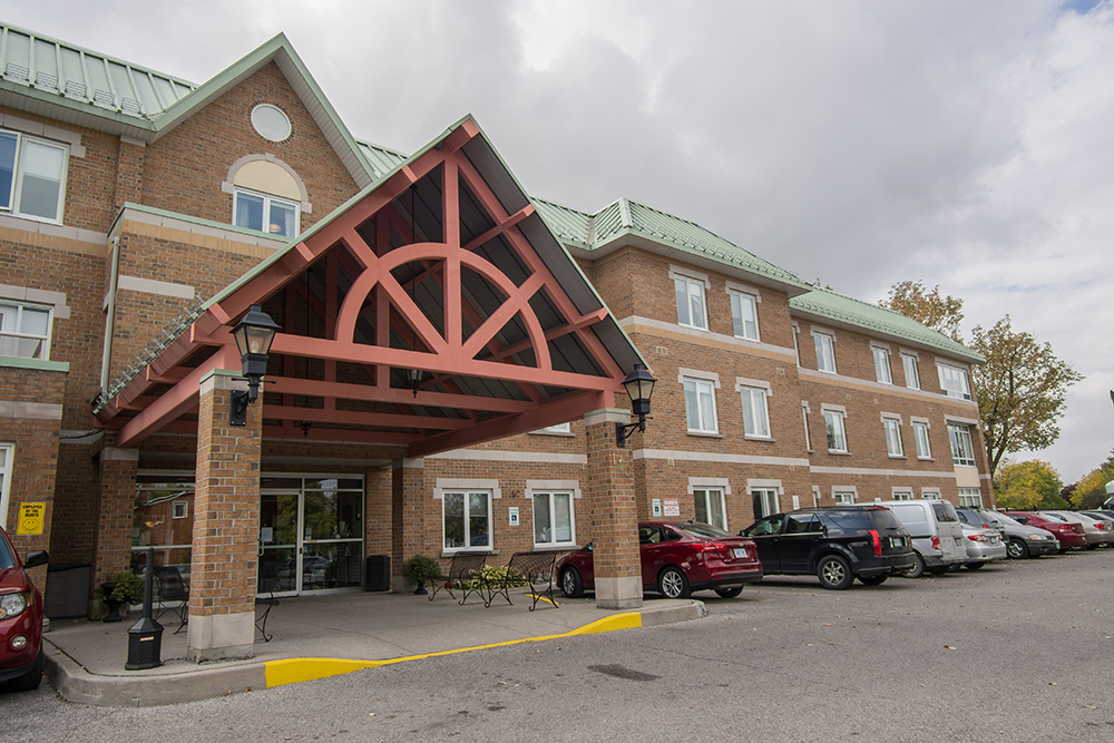 Barrie Retirement Homes, Senior Living, Housing Care, Communities Ontario